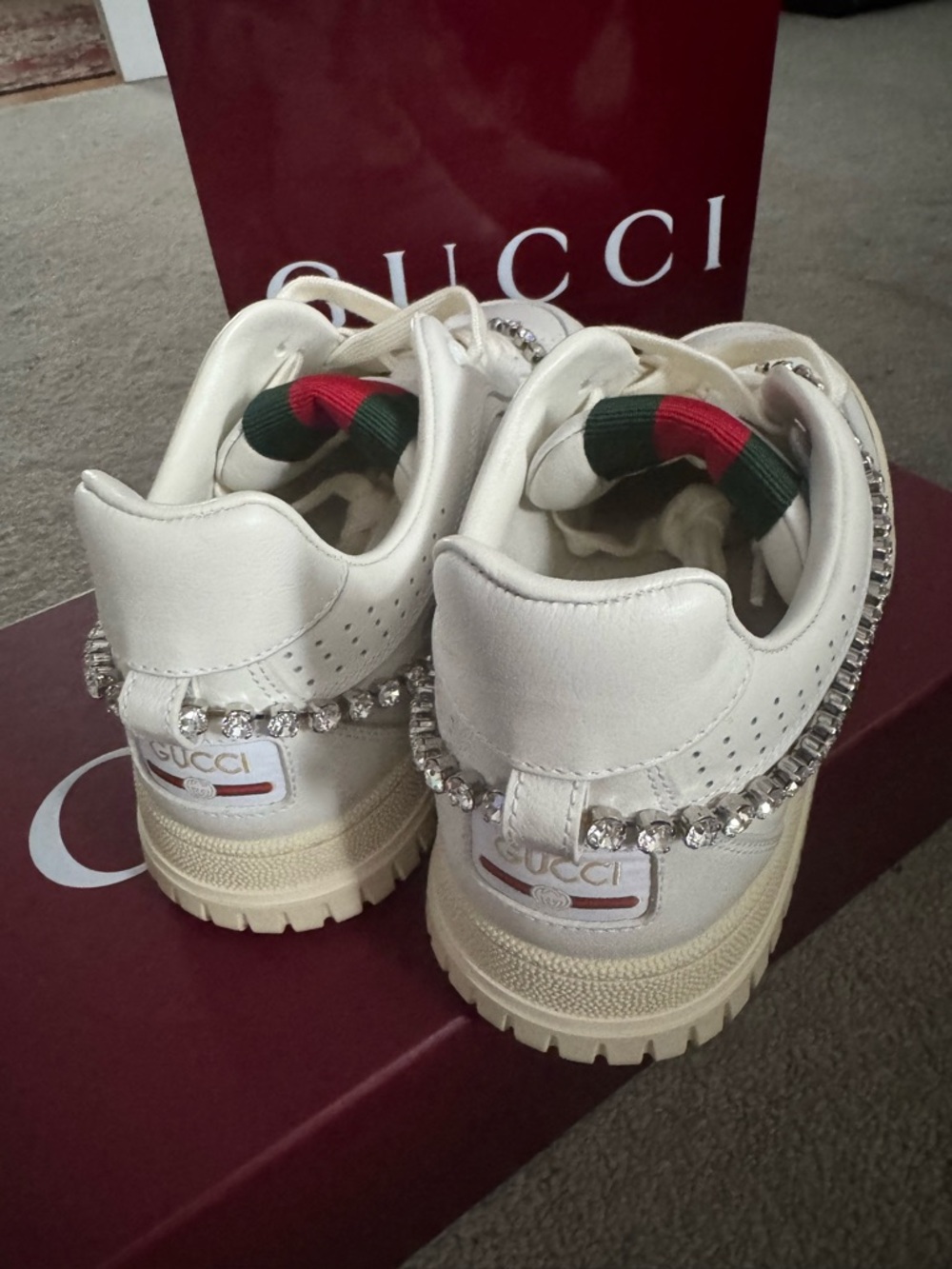 Gucci White Leather Sneaker with Crystal Chain